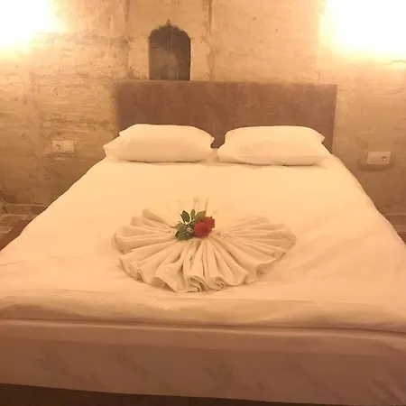 Hotel Uerguep Stone House *