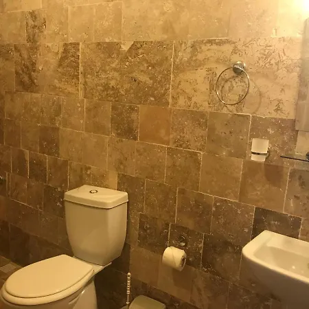 Hotel Uerguep Stone House *