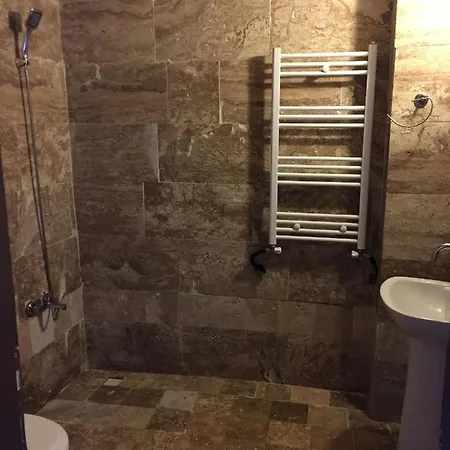 Hotel Uerguep Stone House *