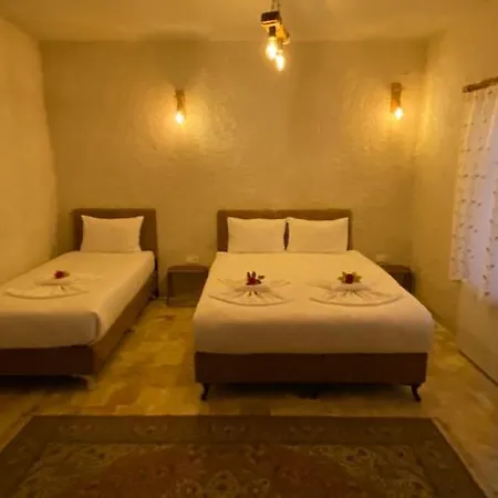 Hotel Uerguep Stone House