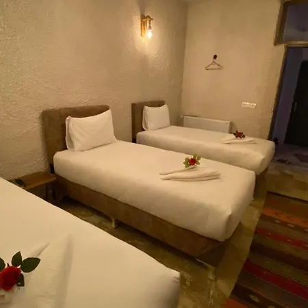 Hotel Uerguep Stone House *
